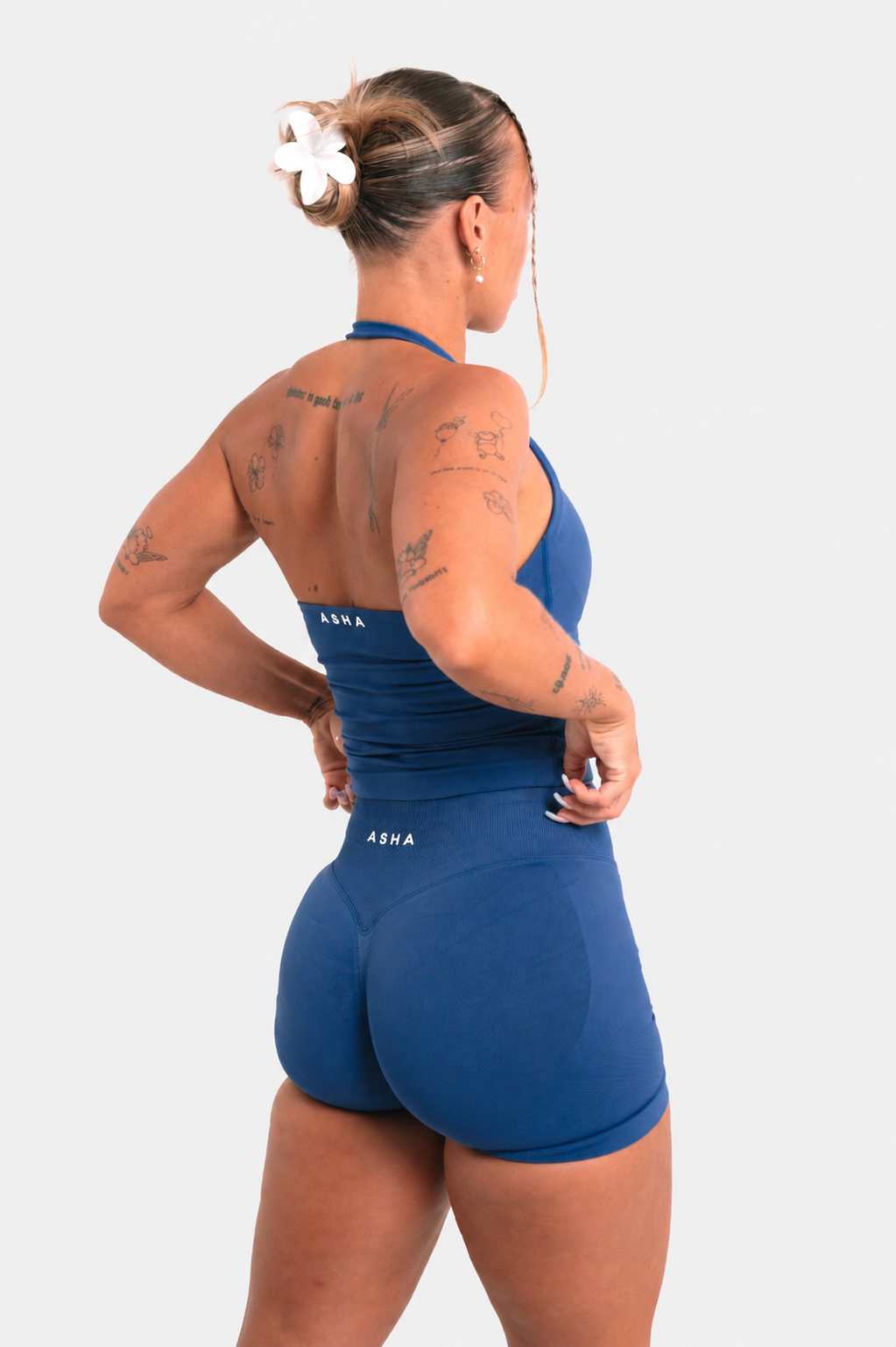 Contour Shorts - Deep Blue