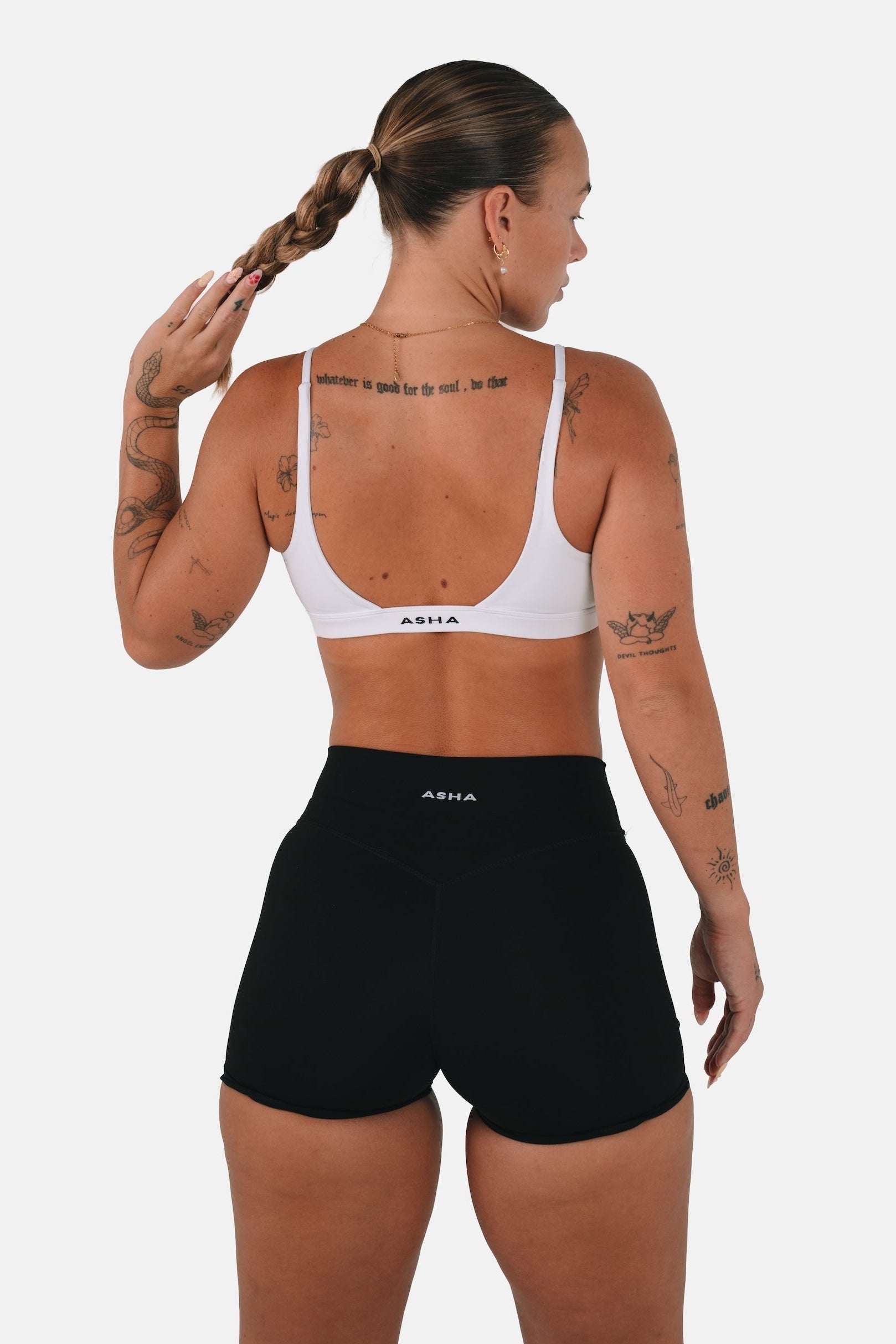 Form Crop - White
